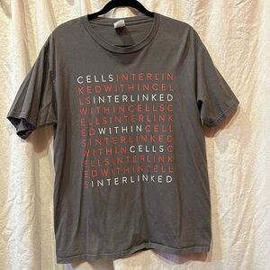 ⚜️ grey BLADE RUNNER themed graphic tee sz L Unisex